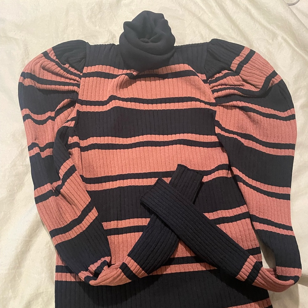 Zara sweater! Like new fashion sweater